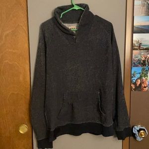 1901 one button sweater